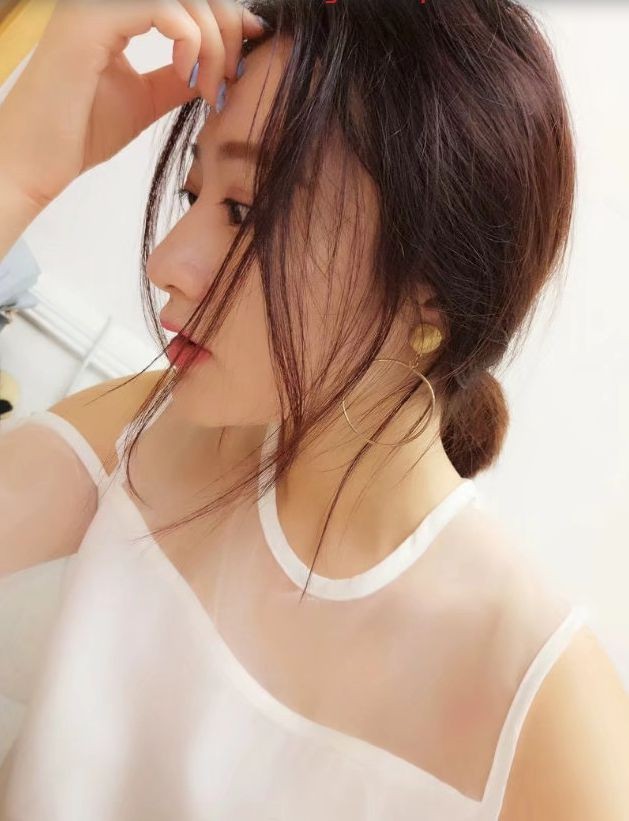 兼职小姐姐，自己看看